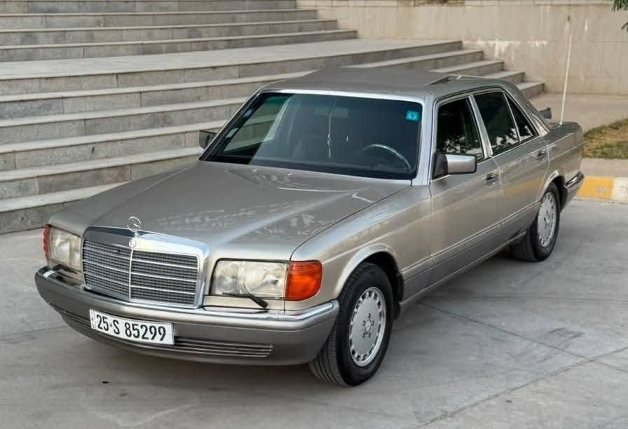 اللي يدور جديد بسعر مناسب 
مرسيدس رئاسي 560 Se باب قصير موديل 1990 
محرك 8 سلندر 
فول مواصفات ABS تبريد ثلج تنته طكتين كشنات جامات كهربائي ستنر لوك 
صبغ للجماليه فقط بدون خياس 
رقم كركوك مشروع وطني سنويه هزه جديد لحد 2029 باسمي شرط تحويل وكاله سياره جاهزه 
مكان السيارة كركوك 
للاستفسار *********** واتساب
