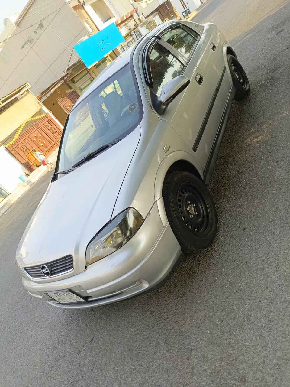 للبيع تحفه فنيه
اوبل استرا موديل 2000 سياره ع وضع الشركه تخم تاير باتري جديد السياره صبغ عام اثر جراد كهربائيات كلها شغاله مسجل وسمعات ويل بلادي صدر امامي خلي جديد السياره جاهزه من الدعاميه للدعاميه رقم كركوك مشروع وطني سنويه لل 2025 بشرط التحويل بطاقه بانزين سياره تراي كلش ناعمه عنوان السياره في كركوك بيع سريع ومستعجل السعر 44 وقه  وبيها مجال كلش قليل 
***********
***********

نص مكتوب في الصور:
- ۰۷۸۲۶۳۹۱۵۰۰