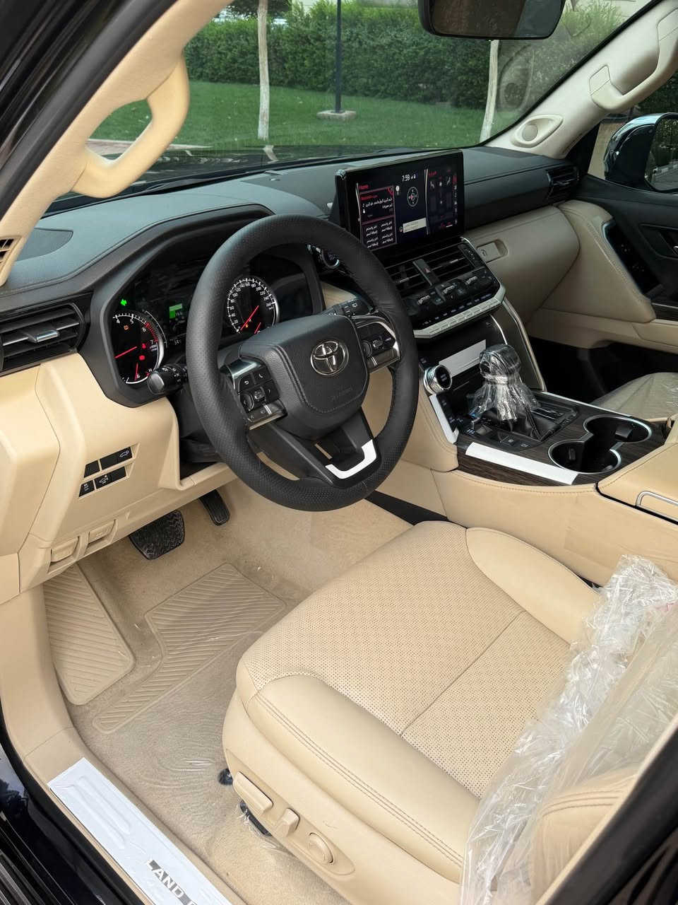 toyota land crusir_2022_VX_ 62,000k

اللَّهُمَّ صَلِّ عَلَى مُحَمَّدٍ وَعَلَى آل مُحَمَّدٍ
أخت زيرو بل كارتون سياره 📦📦
ماشاالله تحدا شرط ماكو هيج نضافطها
(تويوتا لاندكروز _VX_ LMITED)
سياره زيرو شريكه ساز باب اولا 
سياره (6 ) سلندر تنفص تبيعي

🔷 ملاحظه سياره بدون مراوص
🔷تويتا لاندكروز موديل (٢٠٢٢) شريكه ساز
🔷سياره مواصفات (VX)..(LMITED)
🔷سياره (٣) شاشات _ (٦) سلندر   
 _ سياره ماشيه (62,000) الف كيلو
🔷مكفول كفاله عامه دعاميه لي دعاميه مكفول بدون صبغ بدون بارد بدون شخط 
مكفوله كلشي شرت علي وزع شريكه 

🔷سياره گير محرك بشرت مامفتوح كل يشرت

🔷سياره ماشيه 62,000 الف كيلو حقيقي
🔷4 اطارات و ويل جديد شريكه 
🔷سياره داخل بيجي كوشنات جلد

🔷مواصفات سياره 
(كوشنات جلد _ شغال عن بعد
_ كاميرا _ كوشنات تدفيه _ سماعات JBL 
٣ شاشات بيلادي _ وايرليس شحن _ كوشنات خلفي تدفيه _ كوشنات خزن  _  نيظام eco _ سلايت _ النزلاق _ثلاجه _ زينون _ حساسيه الديك المؤخره مرايات _)

🔷سنويه هزه كل جديد مباشر حول

🔷• نظافه ١٠٠٪ كامل سيرڤس بدون نقص و

🔷مكان سليمانيه
🔷سعر (648$)
🔷رقم . *********** السليمانية, العراق
