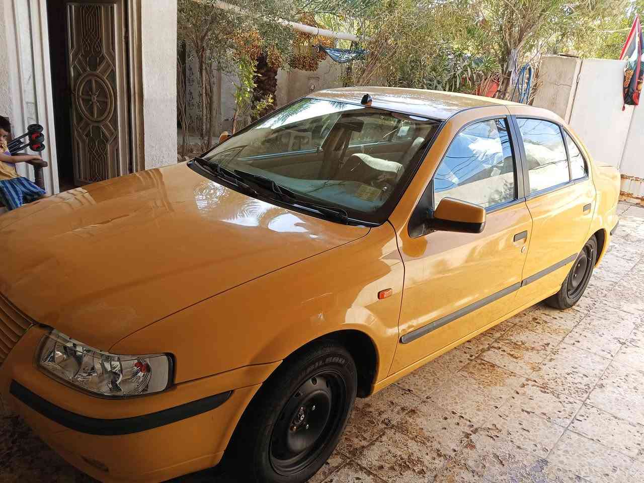 سلام عليكم سمند موديل12 هيه وغرامات مصفره سنويه نافذه بل25سياره نضيفه وحلوه وكلشي شغال بيهه سعرهه 41 رقم لهاتف***********
