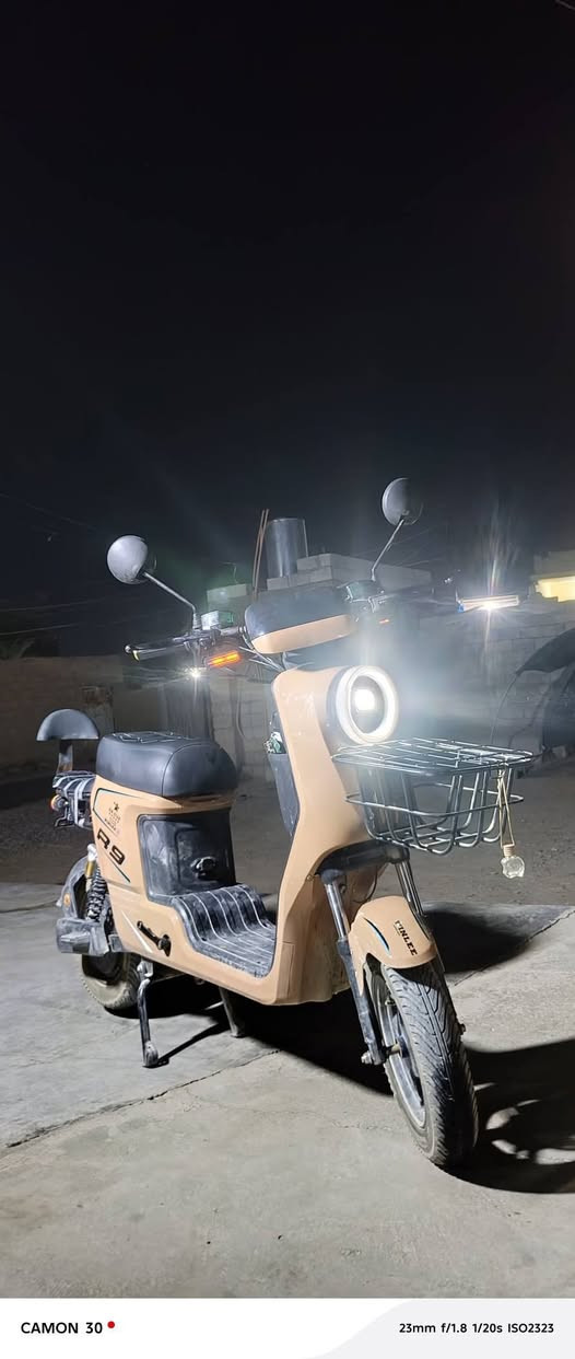 سلام عليكم موطور شحن R9بعدو جديد مستخدم تقريبن15يوم موطور حلو شوف العين كلو شغال كهرابات شغال عن بعد السعر 550وبي مجال الستفسارتصال وتساب ***********
***********
