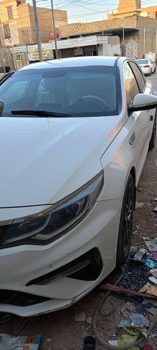 السلام عليكم
اوبتيما 19 خليجي مكفول 
رقم واسط باسمي مشروع وطني 
محرك 2.4 دوش 
السياره على وضع الشركه 
ماشيه 123
مكان السياره ناصريه مركز حي التضحيه 
السونار مرفق بالمنشور 
السنويه 2029/5/30
الاستفسار ***********
