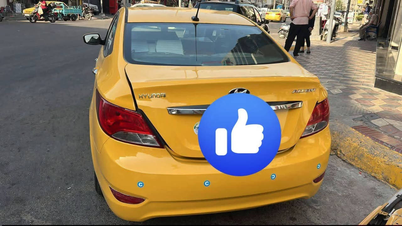 اكسنت • ٢٠١٣ • حادث خلفي