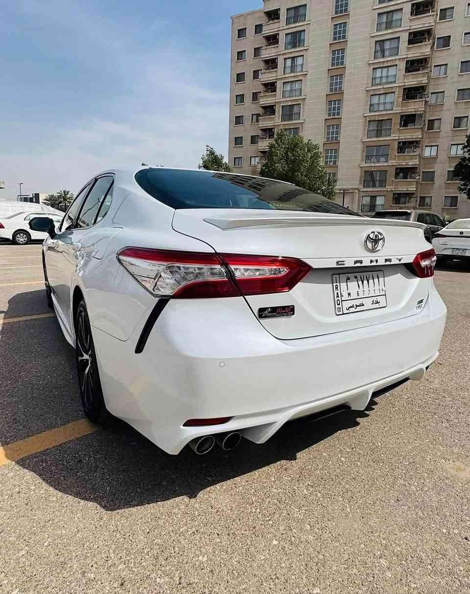 كامري موديل 2019 فئه ال S كراند سبورت خليجي وكاله رقم بغداد باسمي شبه مميز 

المواصفات :
ماشيه130 الف حقيقي 
السياره محرك 6 سلندر  
سياره فتحه 
برده خلفيه 
كشنات جلد احمر بلادي 
الكراسي كهرباء 
اوتو هولد 
٣ وضعيات قياده 
مري شفط 
شاشه كبيره بلاديه 
لد امامي 
اشاره بل مري 
حساسات اماميه وخلفيه 
مكان السياره بغداد حي العدل

السعر :215 وبيهة مجال ترهم مراوس 
 
***********
