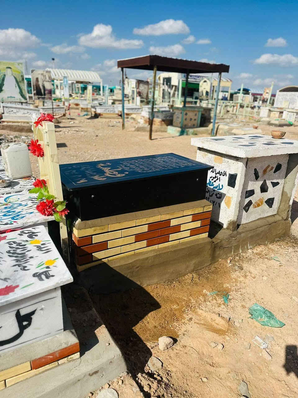 ترميم قبور • طبع صور • سقايف ومقرنص