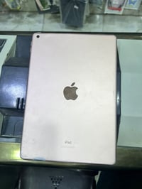 آيباد ٧ • ١٢٨ • مبدل بطاريه