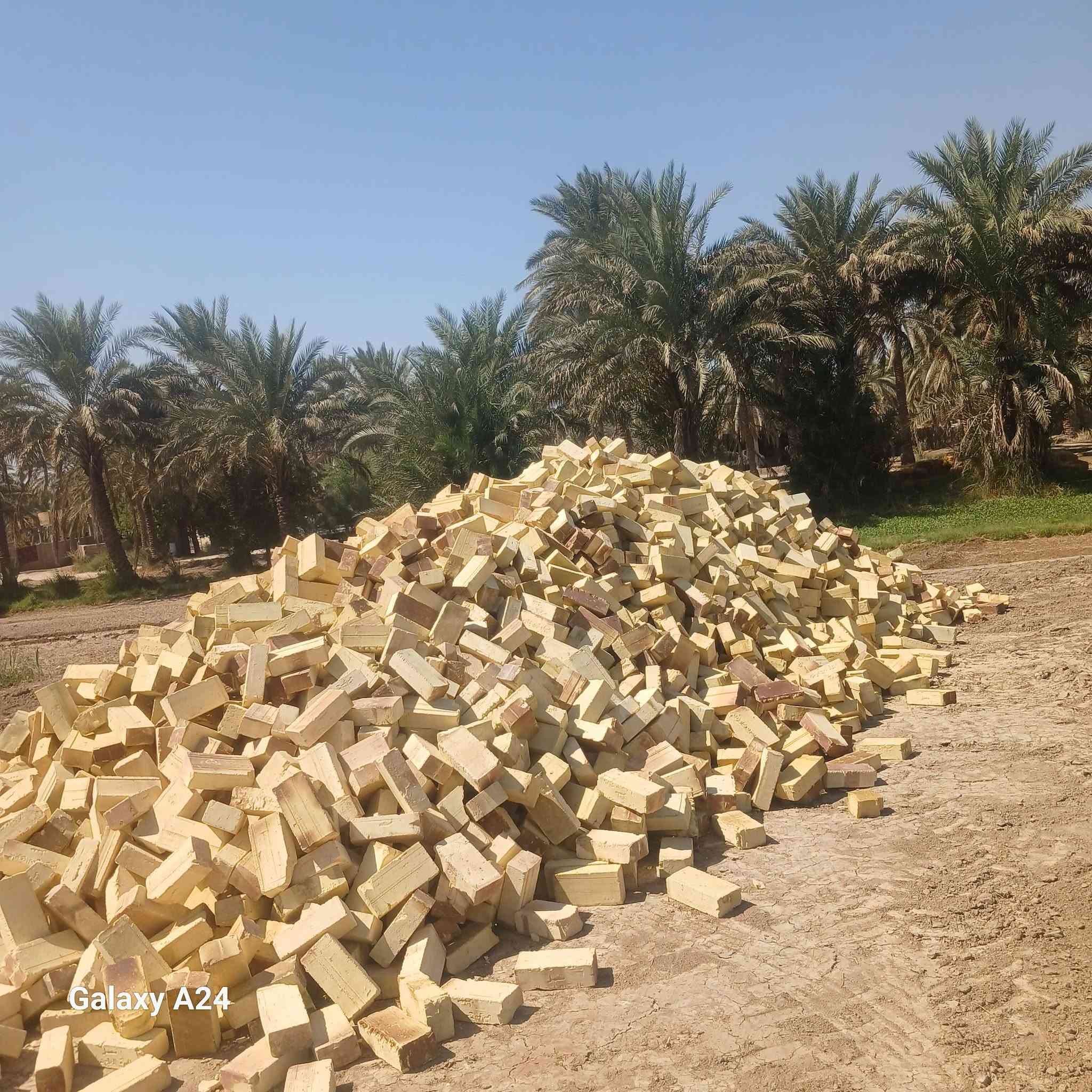 ببركه الله يتوفر لدينا طابوك معامل الشوملي ..
طابوكه شرط المكلاب بسعار تنافسيه اتصل وبيك خير ودلل 
‎***********

نص مكتوب في الصور:
- Galaxy A24
