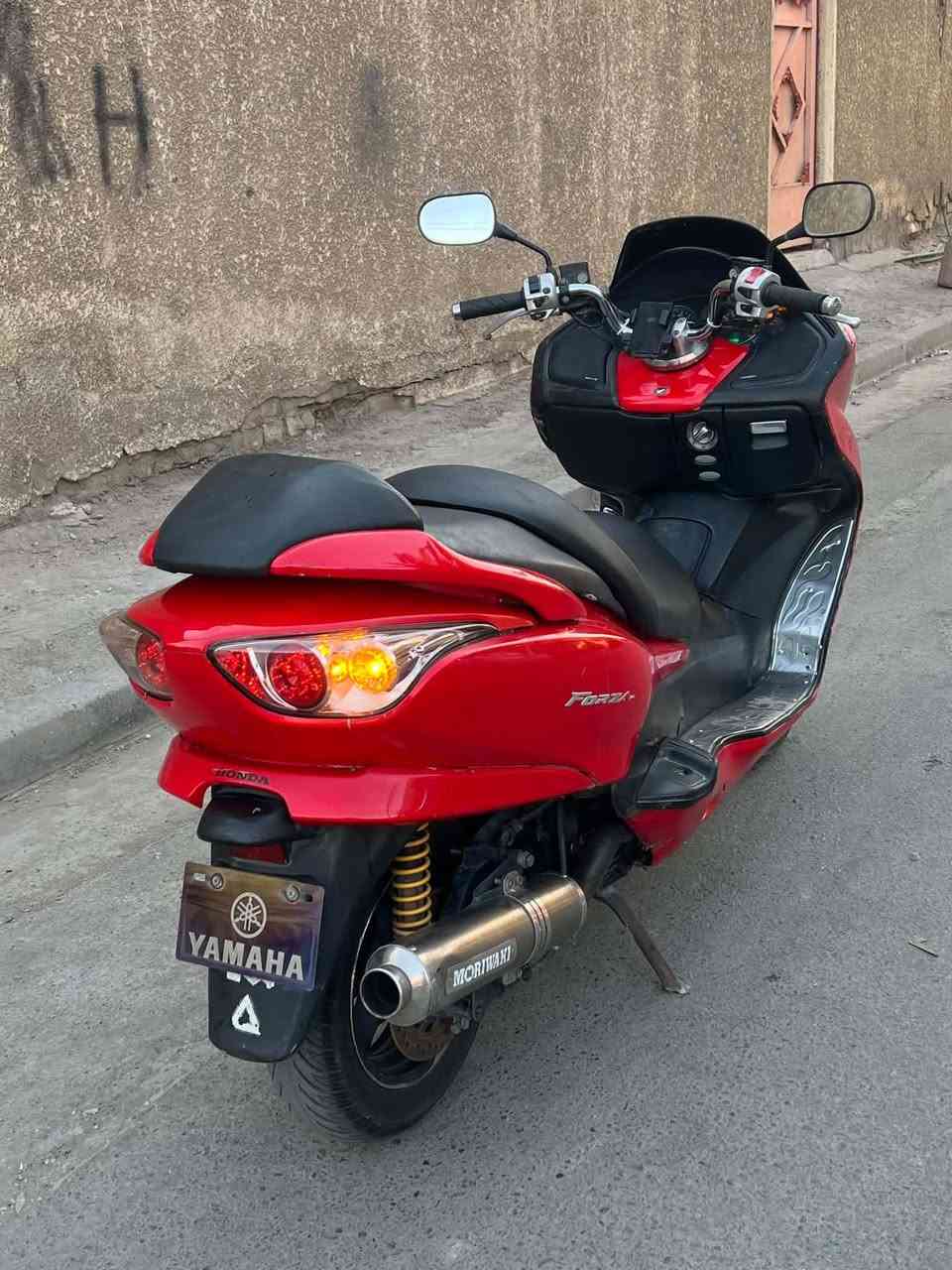 فورزا بصمه صفر تسعه كرستال لون احمر مميز درجة كامله مابيه نقص كهربائيات كله شغاله السعر ( مليون و١٠٠) مكان بغداد مدينة الصدر ***********
