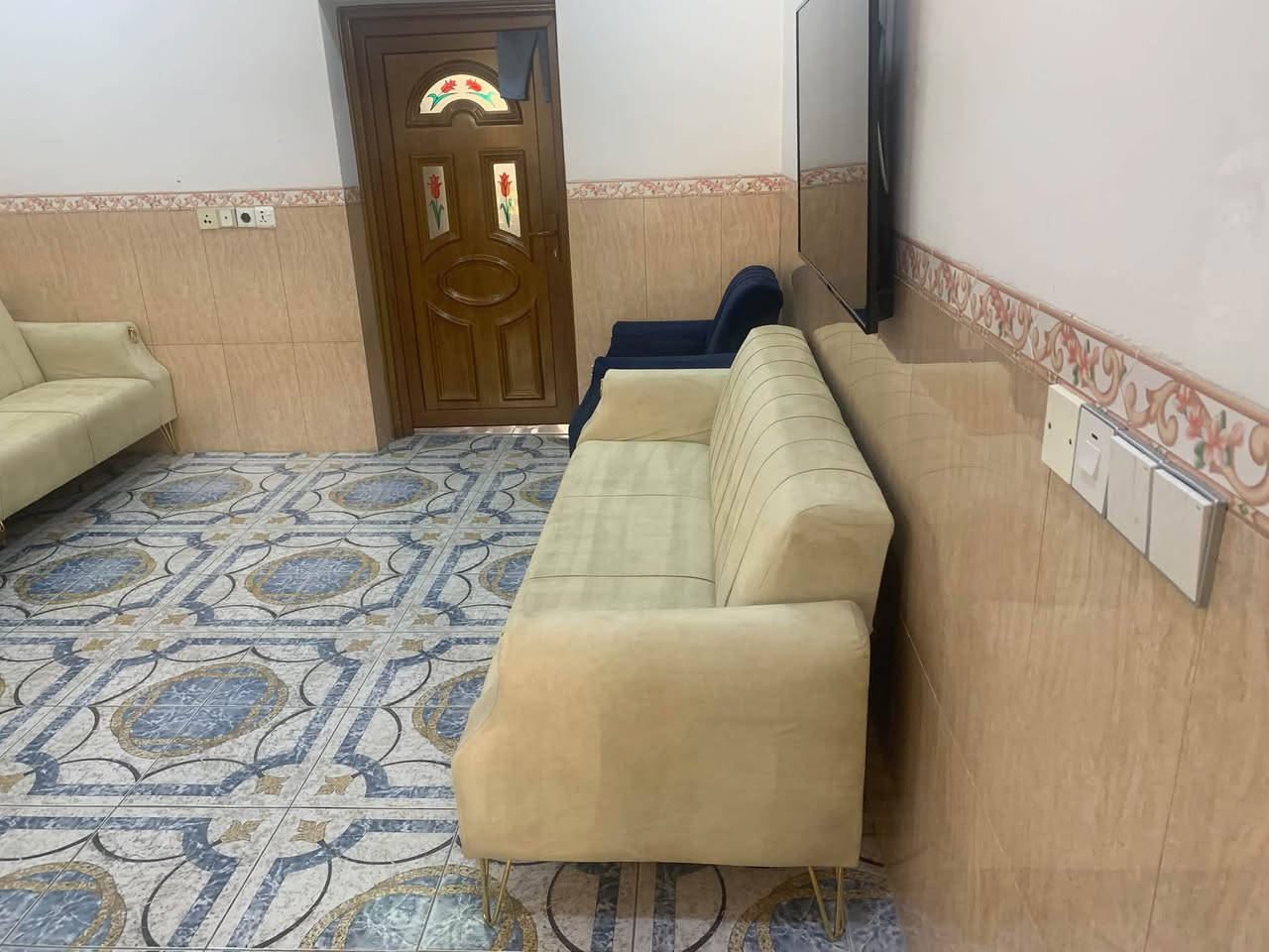 300معامه له  كه لار
***********
