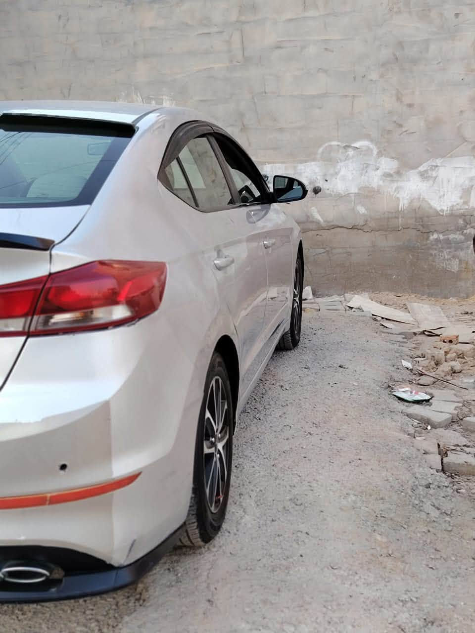 النتر ١٧ وارد امريكي  سياره بيه ضرار جاملغ خلفي بدن دواخل سياره احلى من الصور رقم ديالى تحويل ثاني يوم السعر ١١٠ وبيه مجال تفاصيل اكثر الاتصال 

‭***********‬
