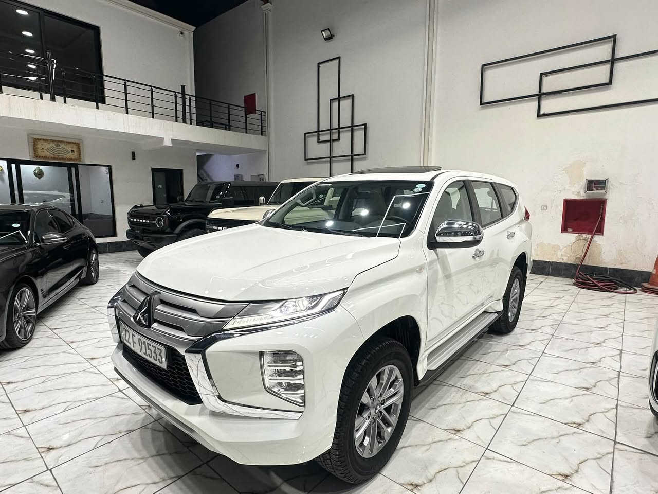 مونتيرو ٢٠٢٣ • ٤x٤ V6 • ٧ راكب