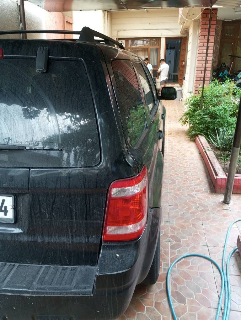 کوردی 
فۆرد ئیسکەیپ 2008xlt 
ڕەنگ ڕەش
سێ پارچە بوێاخە بێ لێدران بۆ جوانییە 
یەک شۆردنی دەوێ باکو خاوێن دەبیتەوە 
شەش بستۆنە
نرخی 85$وەرەقەو مەجال 
بەناوکردنت دەوێ ئێمە حازرین غەرامەی لەسەربو خۆمان پارەکەت بۆ دەدەین ڕەقەمیکی جوانی لەگەڵە ڕەقم دهۆک ناونیشان سلێمانی ***********
عربي 
فورد اسكيب ٢٠٠٨
لون اسود
3قطع صبغ بدون ضربةاللجمالية
السيارة يرادلها غسلة وحدة تصير لوز
6سلندر 
سعرة 85$ورقة ومجال 
رقم مميز ويا مجاني رقم دهوك السيارة ثاني يوم نحولها باسمك العنوان سليمانية للاستفسار *********** السليمانية, العراق
