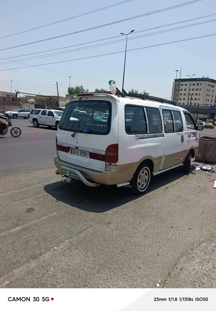 السلام عليكم كيا بريجو البيع موديل 98 رقم إنكليزي  مكينه بيها تبخير بدون تنقيص كير أكسل مكفول بيه صبغ بلربع بدون معجون فقط رش دوشمه جديده كهربائات كله شغال تخم تاير 
شواصي نضاف رقم أربيل  مكان بغداد إبراهيم ابن علي أي استفسار على الرقم *********** السعر 80 وبيها مجال

نص مكتوب في الصور:
- CAMON 30 5G
- 23mm f/1.8 1/659s ISO50
- 23mm f/1.8 1/1218s ISO51
- 23mm f/1.8 1/1318s ISO50