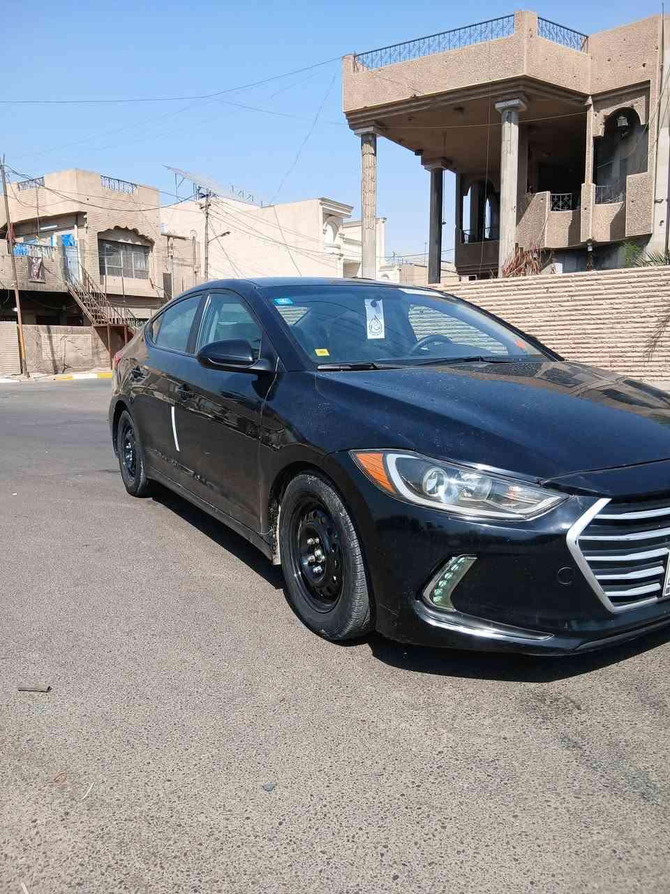 السلام عليكم النتره موديل 2018وارد امريكي حادث جاملغ  بدون دوخل وباقي السياره مكفوله السياره  جديده وجاهزه مكينه وكير وحداديه وصدر وتخم تاير مكفولات السياره بسمي تحويل ثاني يوم العنوان بغداد  رقم هاتف ***********السعر 108وبي مجال شي بسيط
