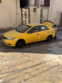 فورتي. 13 سياره جاهزه وبسمي. رقم بغداد مراوس. ب موستنك 07768409629