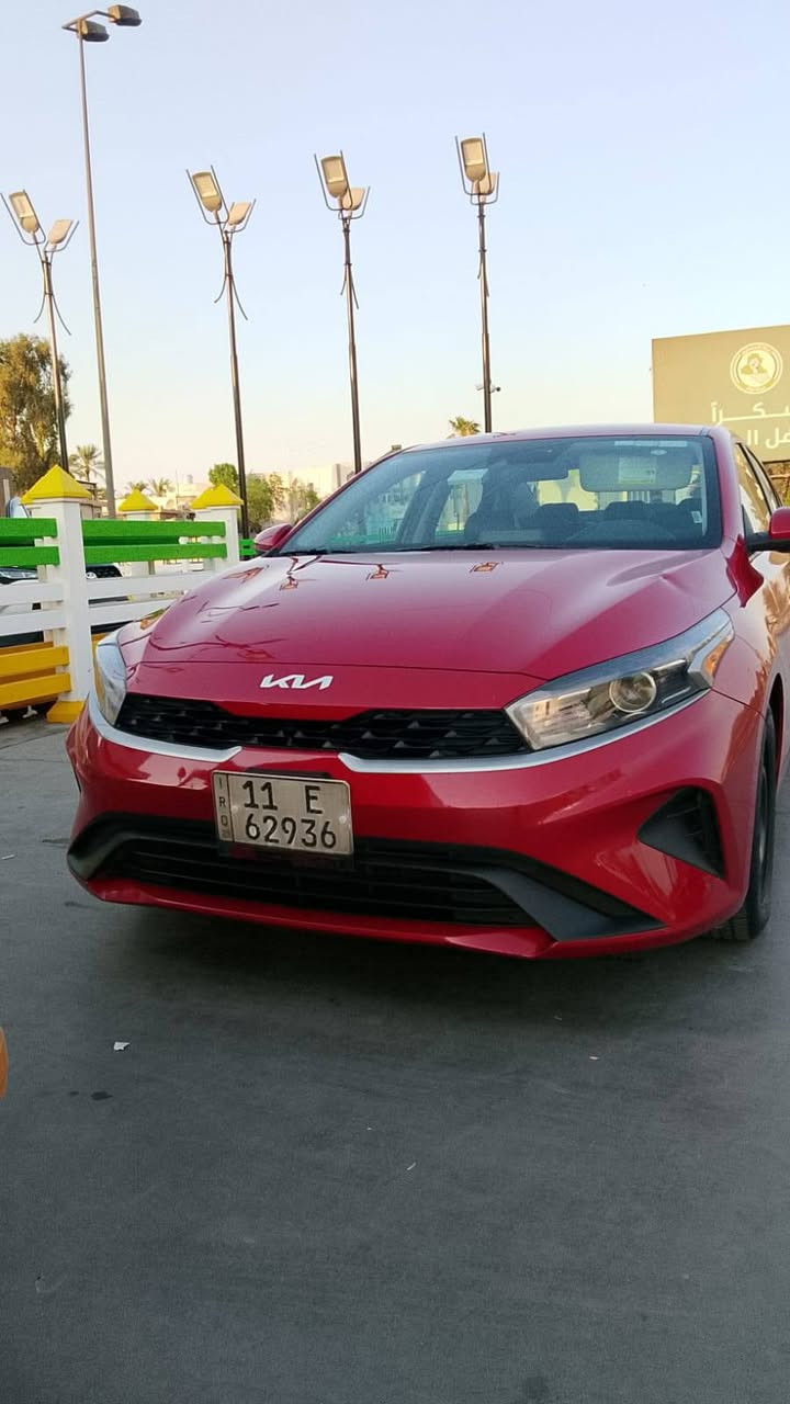 السلام عليكم فورتي ٢٤ سياره جديده وبدخول جديد رقم بغداد سياره حادثه موضح بلصور بدون ايرباك سياره جاهزه وعلا وضع الشركه استفسار ***********
مكان بغداد زعفرانيه
السعر ١٥٠ وبيه مجال قليل
