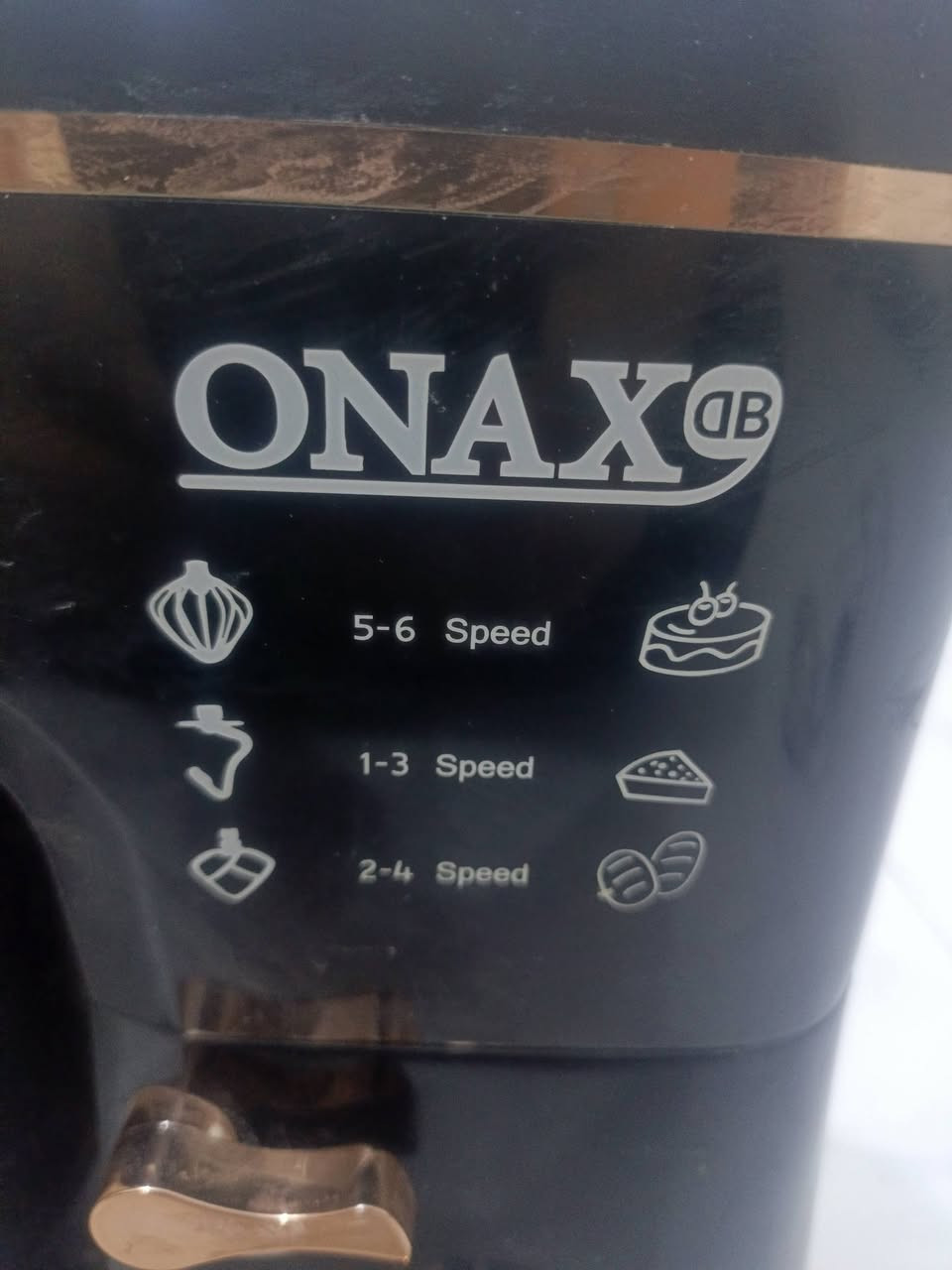 ماركة ONAXY تحتوي 6 سرعات
عجانة نظيفه كلش استعمال مرتين
شرط الفحص 
السعر 70 
العنوان سوق الشيوخ—شارع القادسية—قرب مجمع راهب ال محمد
***********
