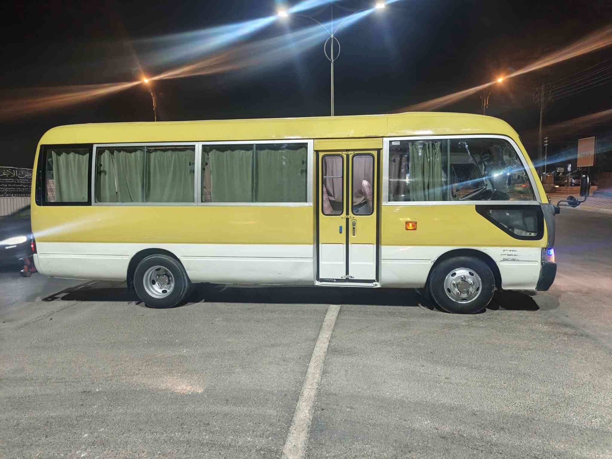سلام عليكم كوستر البيع مديل ٢٠٠١مكينه كير جدد تيريد محور ثلج حدايه سياره جاهزه بس اكسل بي ونه خفيفه ~منضومت غاز ٨٠التر كايه كشنات جدد رقم دوالي تحويل مصفره سنوية ال ٣٠سعر ١٦٠مكان كربلاء حي صحفين***********
