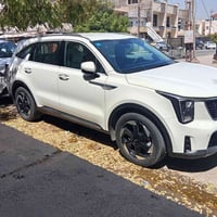 سورنتو ٢٠٢٤ • ماشي ٣٤ الف • كرسي كهرباء
