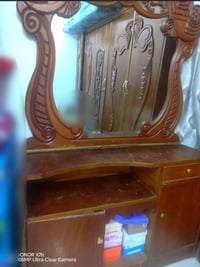 وبركاته غرفه نوم للبيع كنتور وميز تواليت وزاويه وسعر 300 وبيهة مجال لل...