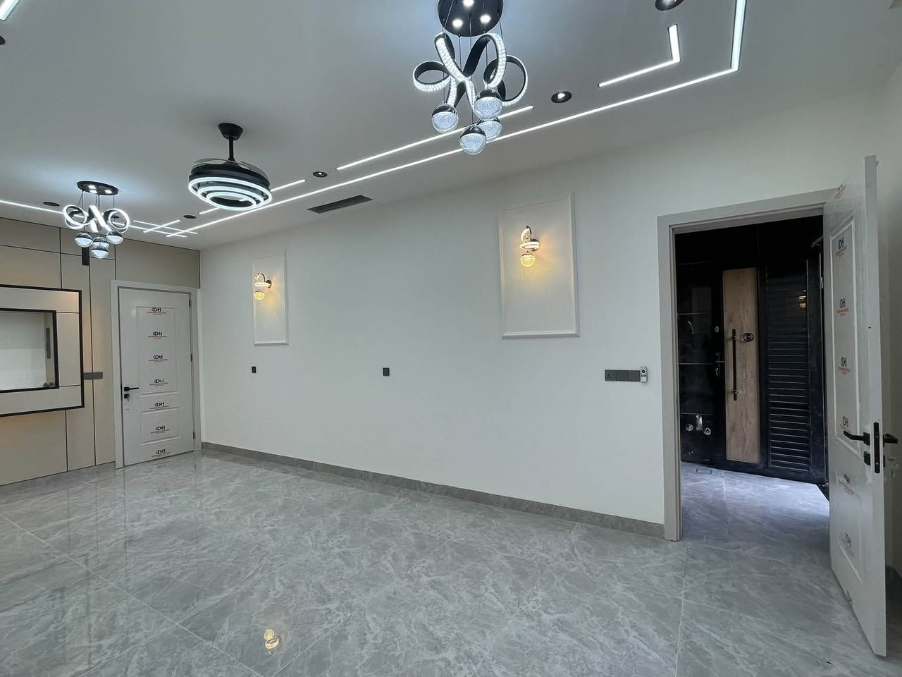 ديكورات الاخوين مستعدين لعمل كافه المواقع كادر متمرس ذو خبره عاليه في الديكور المغربي والاصباغ 

شيال 0.5
وميكا 0.5
زاويه0.5
طلس قاط اول ماده فوكه تركيه🇹🇷 
طلس قاط ثاني ماده ستن تنعيم تركيه 🇹🇷

الالواح المستخدمه
 طبق جاك صيني 🇨🇳
طبق المتحده سعودي 🇸🇦
طبق كناف تركي 🇹🇷
طبق كوركس تركي 🇹🇷

اضافه طبق البورد Xمقاوم للماء والرطوبه 🇹🇷

شرط نضافه العمل وعداله اليزر ستلام مهندسين 

للستفسار اكثر اتصل على الارقام او مراسه واتساب 

***********عبدالله 

***********صاحب
