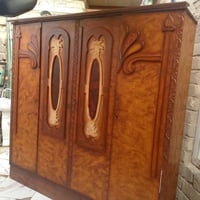 ٥٠ قفلة • خزائن