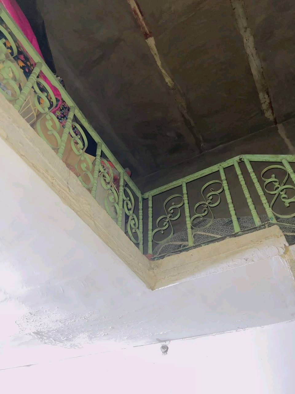 ٢٥٠م • حي الربيع شارع القاضي • طابو صرف