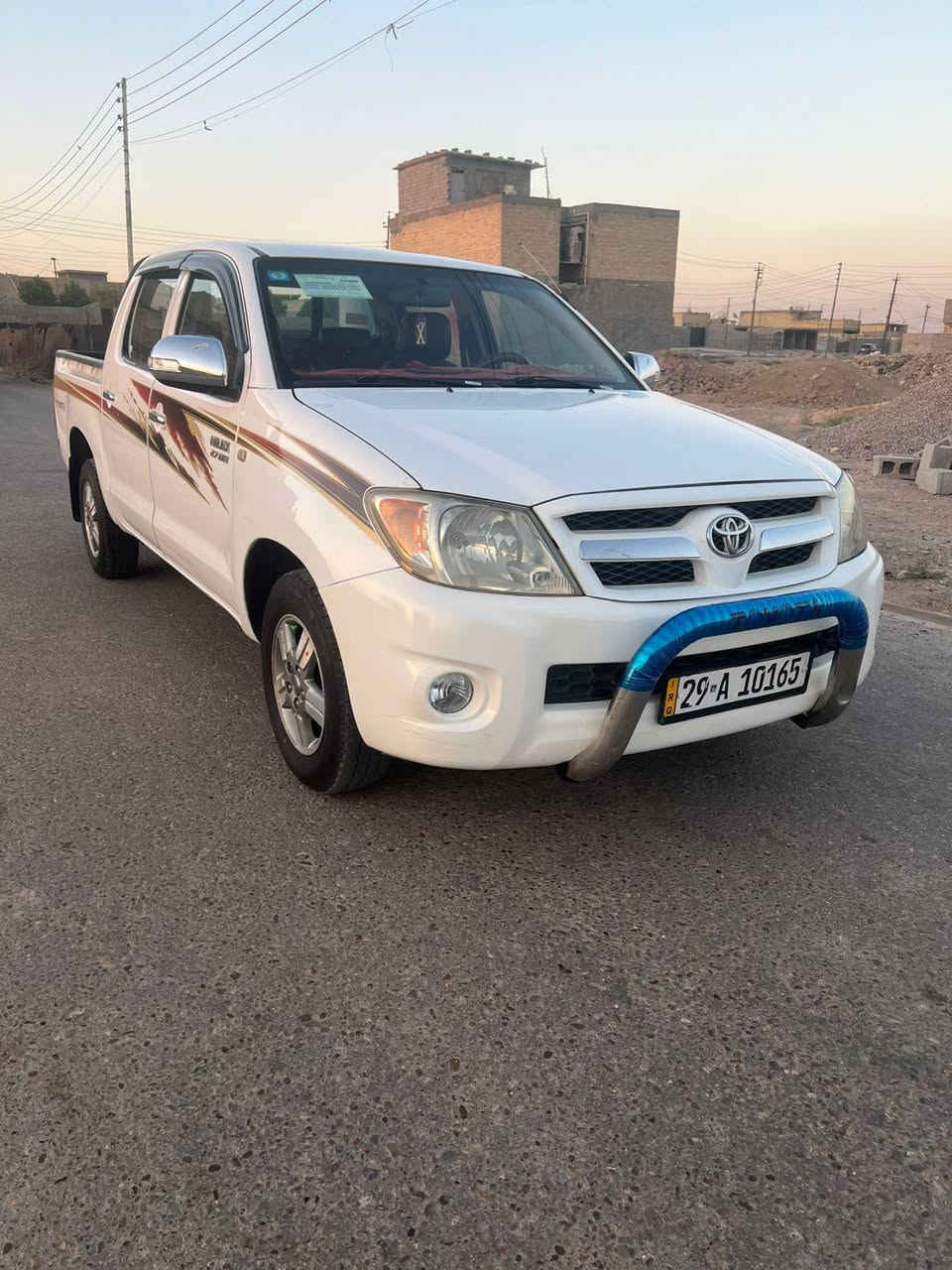 السلام عليكم بيكم تيوتا 2008 شاصي 19 
گير عادي سياره جديده بمعني الكلمة واستخدام شخصي 
مكينه 2700 وكير بلاديات مكفولات من الفتح 
صدر امامي خلفي تخم تاير وتبريد كله جديد 
وسونار مرفق بالمنشور بدون دواخل ابد 
رقم واسط باسمي تحويل مباشر سنويه جديده 
مكاني بغداد السعر 133 
***********
