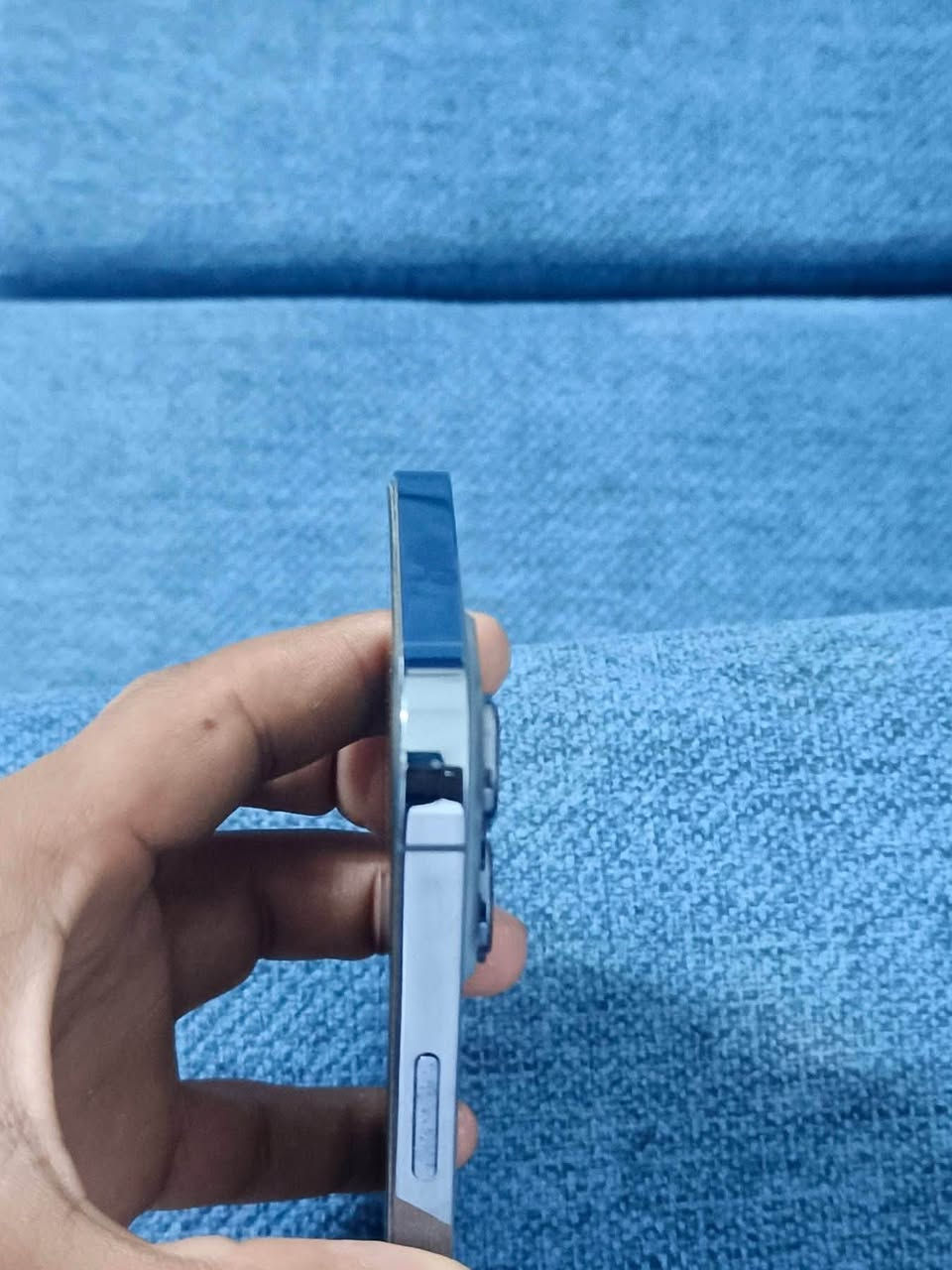 سلام عليكم
13برو فقط برو مو برو ماكس
ماستر شرق اوسط 3AA 
وتر بروف كفاله من الخدش
بطاريه ٧٩
٢٥٦
سعره ٥٣٥ اخوان سعر قفل لحد يخابرني ويعامل 
مكان بابل حله 
***********
