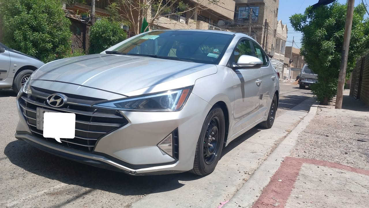 السلام عليكم النترا امريكي 2020 رقم بغداد الدولي بسمي تحويل ثاني يوم مكفوله كفاله عامه من الصبغ بدون حادث بيها فقط بارد قبق الصندوك هنا بل عراق تخم تاير ويل جدد باتري جديد بيها منضومة غاز ⛽️ هزه وسنويه جديده2031
كيرها AT مكينه 2000 دوش مبدل بيها فقط كازكيت لاتنقيص ولا تبخير سياره جاهزه للأخير واحلى من الصور مواصفاتها نص فول والسونار موجود بل منشور سعرها 128 وبيها مجال
مكاني بغداد الكرخ قرب تقاطع درويش ***********
