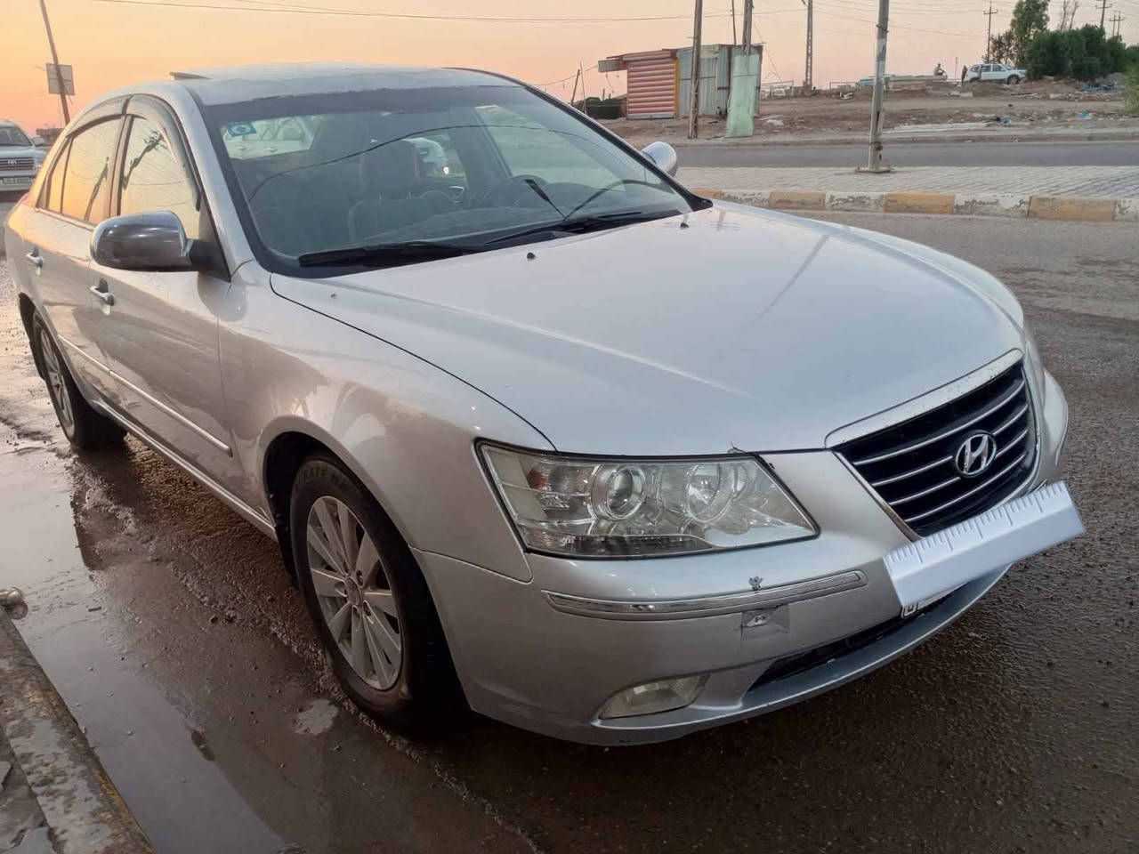 السلام وعليكم 
سوناتا موديل ٢٠٠٧ محدثه ١٠ 
رقم بغداد الدولي تحويل مباشر 
فول موصفات فتحه سقف كشنات كهرباء مكينه ٦ ٢٧٠٠
حادثه جاملغ امامي وبيه حزام صبغ مال جراد 
المكان كوت مركز المدينه الاستفسار 
*********** دهل اوران, واسط
