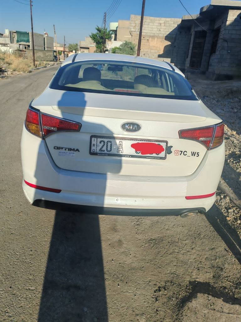 السلام عليكم
للبيع اوبتيما موديل ٢٠١٣ خليجي السيارة باسمي رقم ديالى الدولي وهزه جديده ماتصرف عليه ولا دينار محرك گير جديد طخم تاير جديد صدر اعتبره شركه تبريد ثلج شرط التحويل دوشمه جديده السونار َمرفق مع الصور السعر ٩٨ وبيه مجال العنوان بعقوبه للتواصل الاتصال على الرقم *********** بعقوبة, ديالى

نص مكتوب في الصور:
- 7C_W5