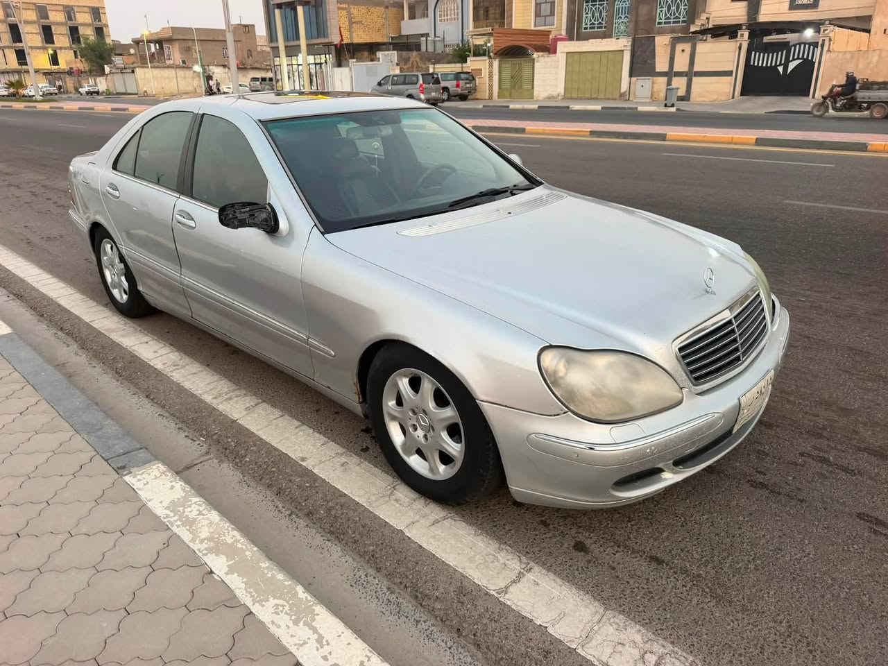 السلام عليكم
‏Mercedes-Benz 
‏S-320
-------------------------------------
#رقم الهاتف : ***********
مكان السياره / البصره الزبير
السعر 85وبيها مجال قليل
------------------------------------
سلام عليكم 
  للبيع والمراوس مرسيدس غواصة موديل 2000اصل حجم 320 رقم بصره اصولي بأسمي  
مواصفات
1_ بصمة⁩
2_محرك+كير مكفولات ⁦⚔️⁩
4_كروز سرعة🔒 
5_ سلايد رؤف طكتين  ⁦⚔️⁩
6_مراية داخلية+جانبة عاكسة ⁦🔍
8_ ستيرن كهرباء ⁦🖥️⁩
9_ كشنات جلد كهرباء 
11_ كشنات خزن ميموري 3 وضعيات  
14_شاشة اعطال💬
15_داخل جلد اسود
16_لايت زينون💡
17_تحكم استيرن 
19_سيستم ايرباكا
