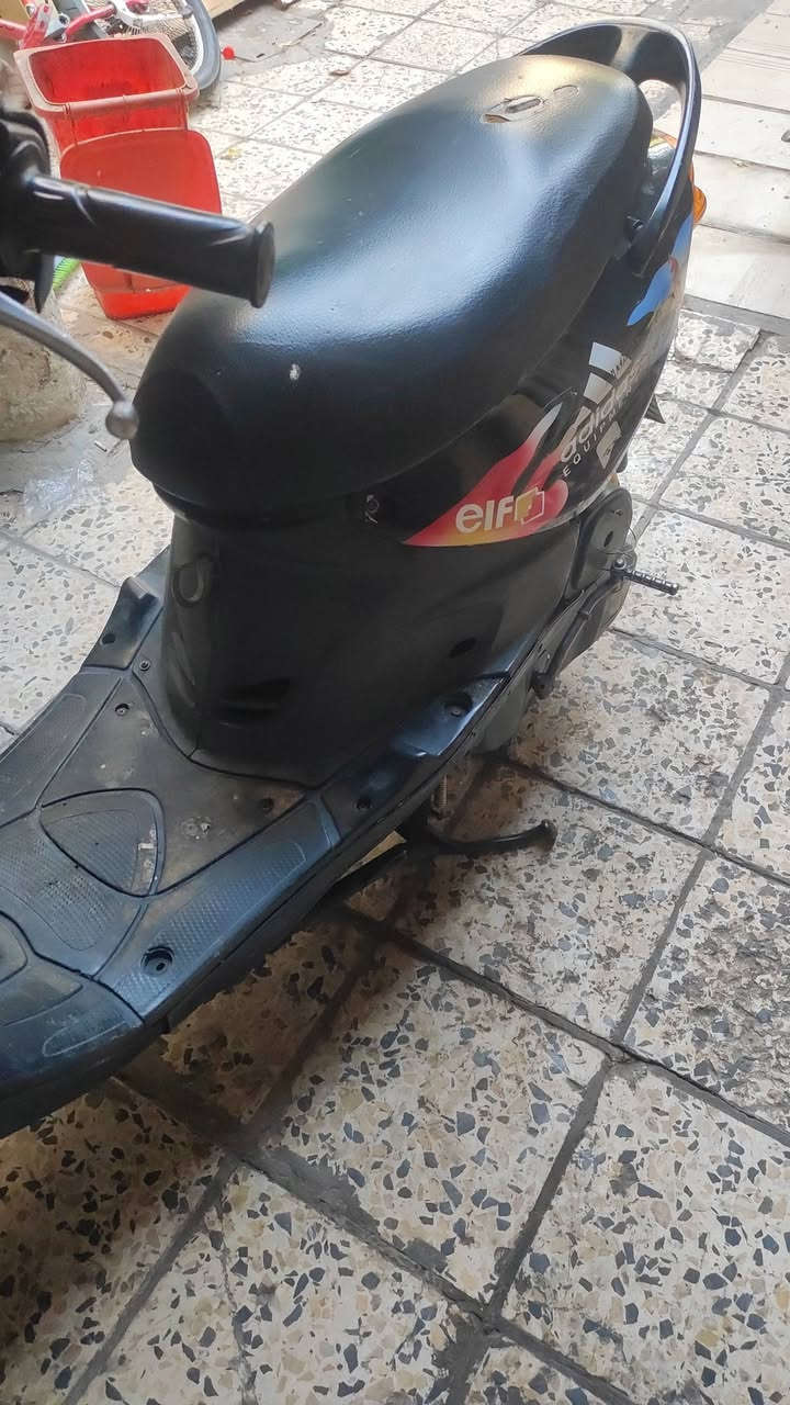 دراجه ماكس بي جي محرك مرتب كهربائيات شغاله لايت زنون سكن هورن كدامكم هذا شكله شلعه قوي  قبق هندر جديد وهندر وعقل جديد السعر 350 ومجال قليل حك الجيه مكاني الطوبجي رقم *********** وبيه منفيس واتساب موجود
