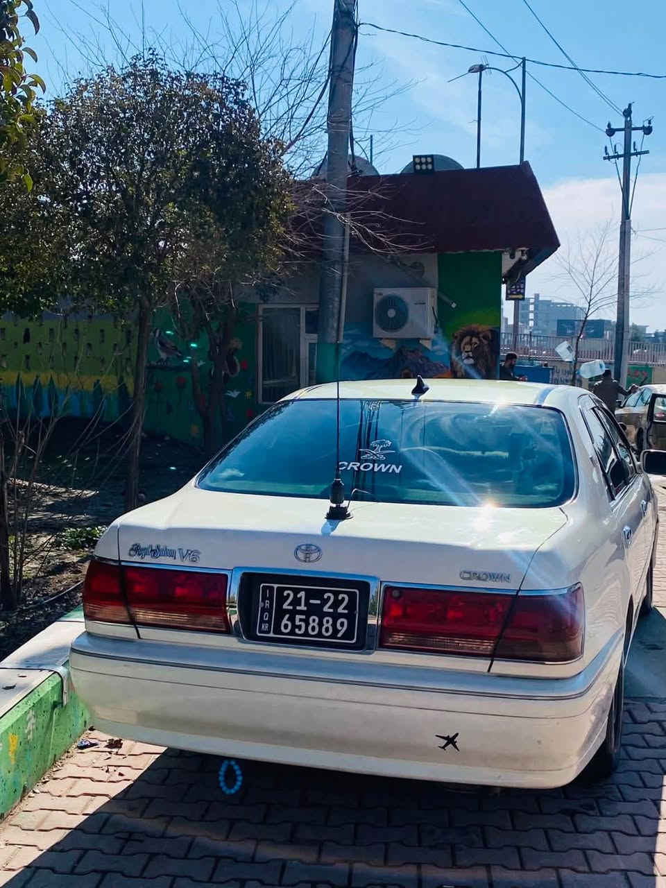 مەلیکە مۆزی بۆ سپی d4 175 کۆدی بۆ کراوە بەس پلێتی ماوە ٣ دوگمە پەردە چوار کوشن کارەبا چوار جام ئەوتۆ چوار تایەو ویلی لۆک پێش و پشتی کەپسە بەس بۆیاخی ئەوروپای هەیە سەقفی نوکە دەرزی نیە تەبرید و کارەبای بەشەرت سەیارەکە ئێ ماعرەز نیە ئی دەسی خۆمە شوێن سلێمانی سعری٤٨ معامەلە
***********
