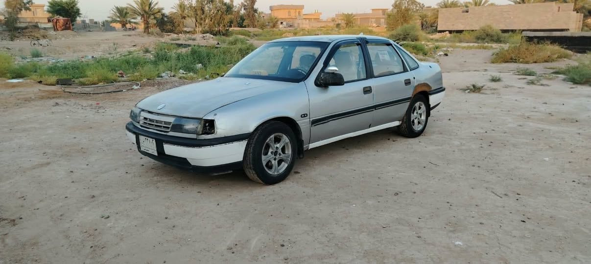 سلام عليكم سياره للبيع فكترا موديل 1992 محرك وكير جديد رقمه الانبار سعره 20 بيه مجال مكان سياره فلوجه***********غير متواجد على فيس بس على خط
