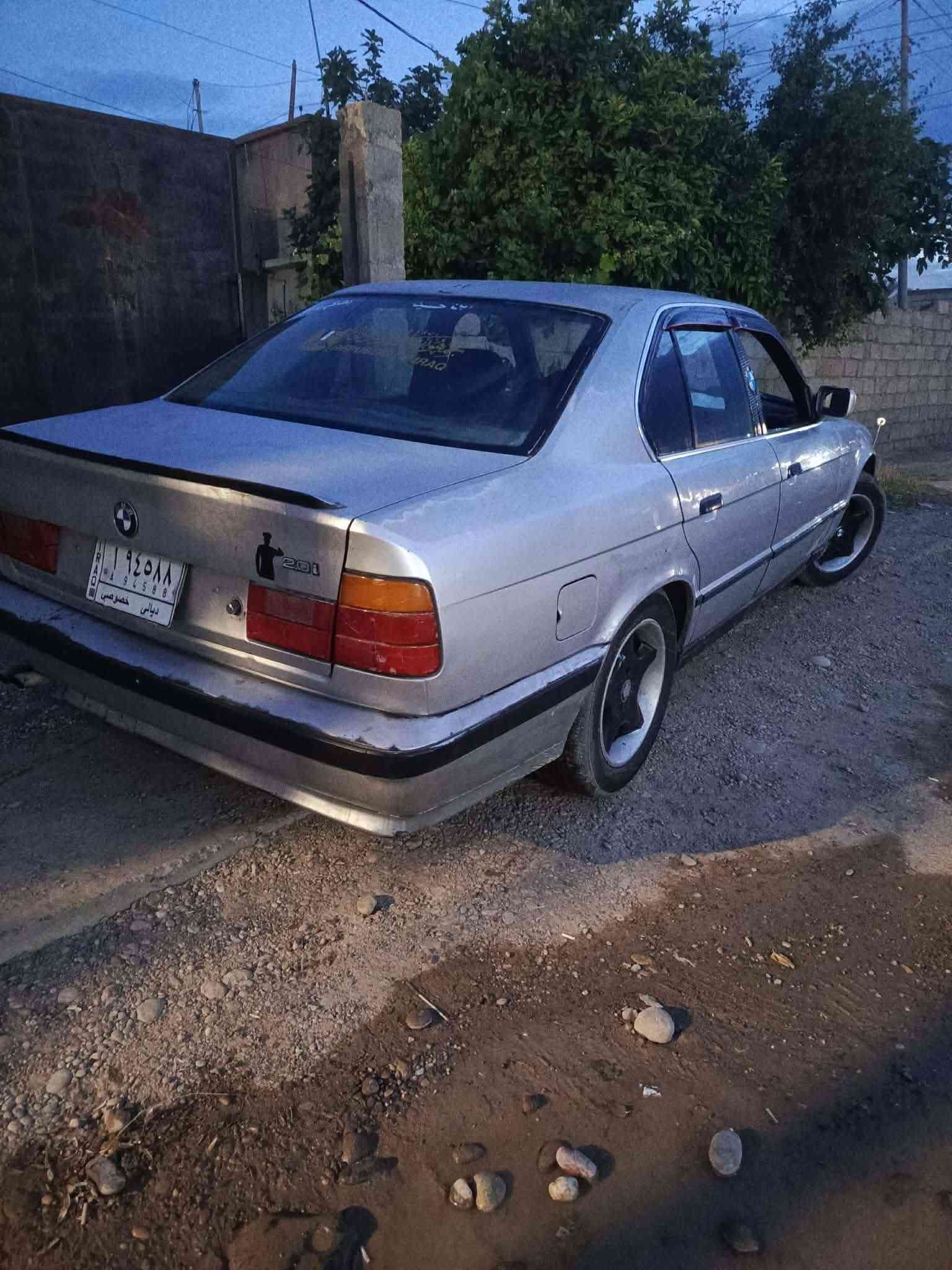 بي ام ٥٢٠ • ١٩٩٣ • رقم ديالى