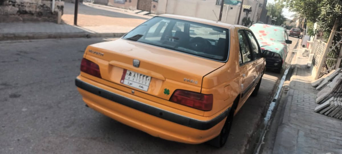 السلام عليكم 
بيجو بارص 17 للبيع 
السياره خير من الله جهازه كبل الشارع 
حداديه تخم تاير كير مكينه تبريد جهازه 
السنويه إلى 2028 رقم بغداد انكليزي مداور ثاني يوم 
هئيه غرامات مصفره ماعليه ربع مكان السياره السماوه 
السعر 54 وبيه مجال قليل حك الجيه 
***********
