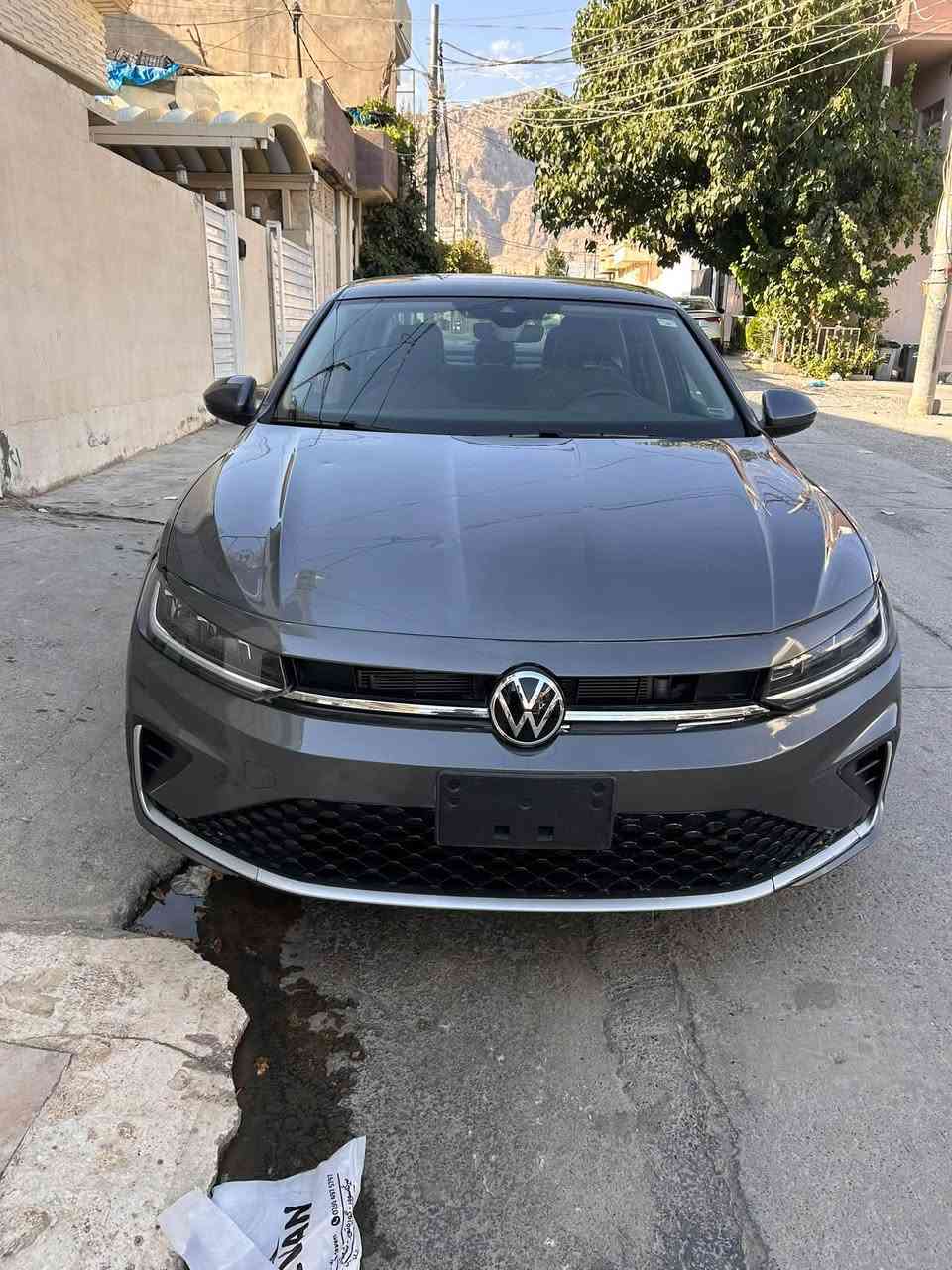 Jetta 2025 Se
نرخی خوار هەموو بازار
پانۆراما کوشن جلد و کارەبای پێش بیلادی رادێتەر بیلادی لایت بیلادی تەنها کەمیک بۆنیتی بۆیاغە ئیرباگی سوکان شانی تەقیوە سوکان دانراوەتەوە
١٩ هەزار مایڵ رۆیشتوە ژمارە کاتی سێ مانگی لەگەڵە
رەقەم شانسی 3VW7X7BU2SM092972
نرخی ١٥٠ گەڵا
ژمارە موبایل ***********

نص مكتوب في الصور:
- 3:43 LTE 85 carfast.express CARFAST CAR FROM USA United States Вара, Вадееб, VIN ии Lot N Volkswagen Jetta 2025 1.5T Se 1.5 VIN 3VW7X7BU2SM092972 360 360° бит # 111044748018 Врадег за $2925 Врадег: Enterprise Vehicle Exchange 41 Miami