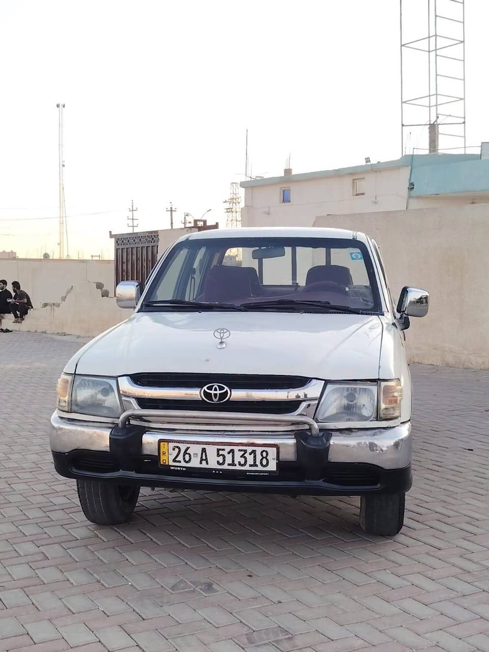 سلام عليكم
مكلف بل نشر   
بكم تيوتا 2002 يرهم مراوس كيا حمل او كورلا 
كير محرك  رقم صلاح الدين دولي شرط تبريد ثلج كهربائيات كلها شغاله صدر جديد لايت زينون غرفتها جديده تايرات نص عمر السعر 105وبية مجال
الاتصال ***********
