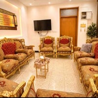 تخم زان مصري 10 مقاعد  نطيف جدا خشب ثكيل درجه اولى  مكانه الحريه للتوا...