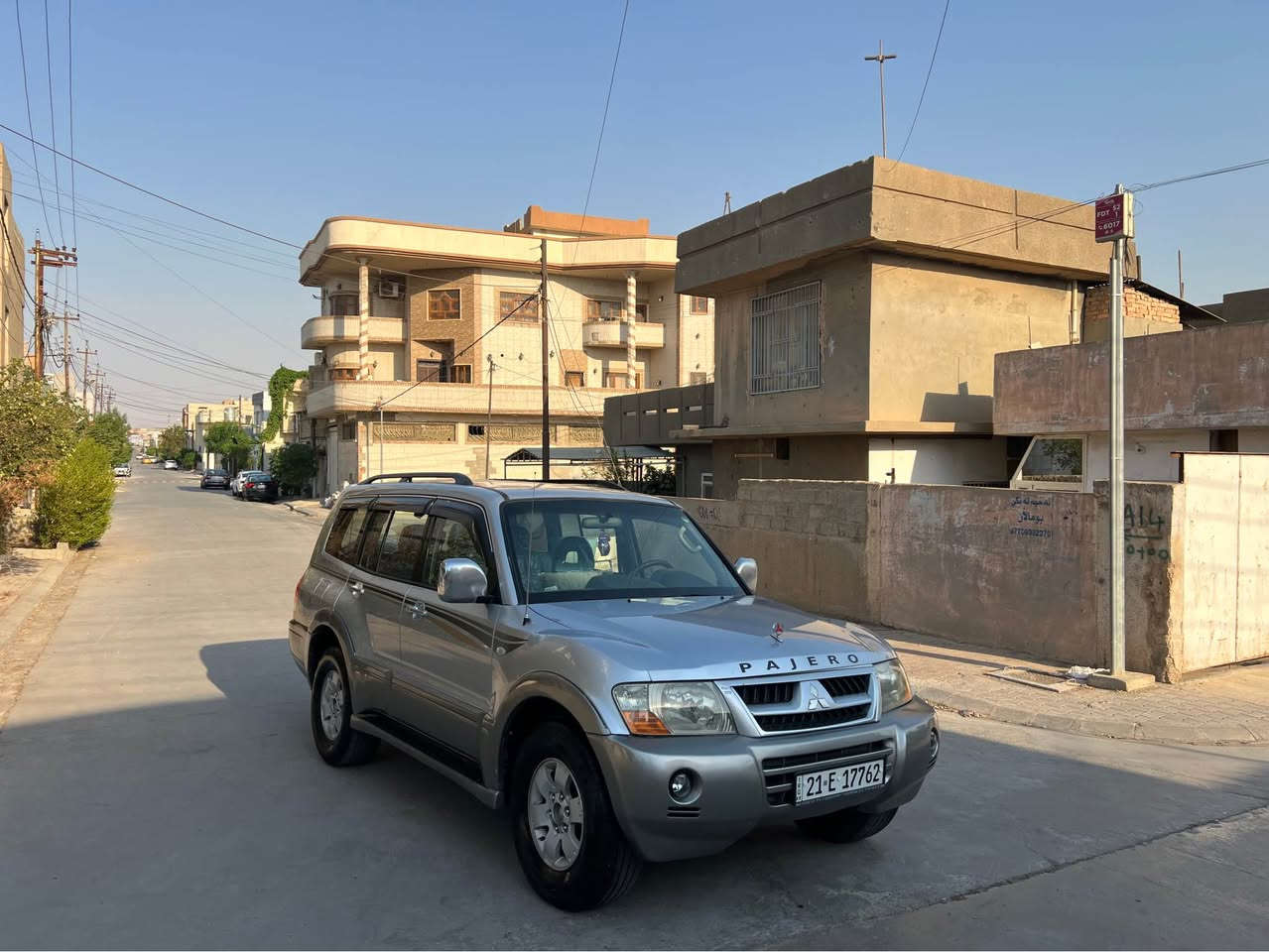 باجيرو موديل 2004 زور باكه چوار تايه ي تازه يه سي ريز كوشنه  ته بريت مه ركه زيه  ره قه مو سه نه وي  تازه يه  گيرو مه كينه و ته ريت به شه رت ئه كسل و ده بل ئه كسل به شه رت  چوار پارچه ي سبوغه ده رگاي سايه ق دواي سايق و له گه ل هه ردوو چاملغي دواوه  بي ناو گرتن بي ئيرباگ سبوغي خه ليجه  
نرخي 88 وه ره قه و مه جاليكي كه م
شوين كه ركوك
***********
***********
باجيرو موديل 2004حيل نضيف ثلاث مقعد تبريد مركزي رقم سنويه جديده قير ومحرك تبريت بشرط و اكسل دبل اكسل بشرط اربع قطع صبغ باب سايق باب ورا سايق اثنين جاملغات خلفي  بدون دواخل بدون ايرباك صبغ مال خليج
سعر 88 ورقه وبيها مجال قليل
عنوان كركوك 
***********
*********** كركوك, العراق
