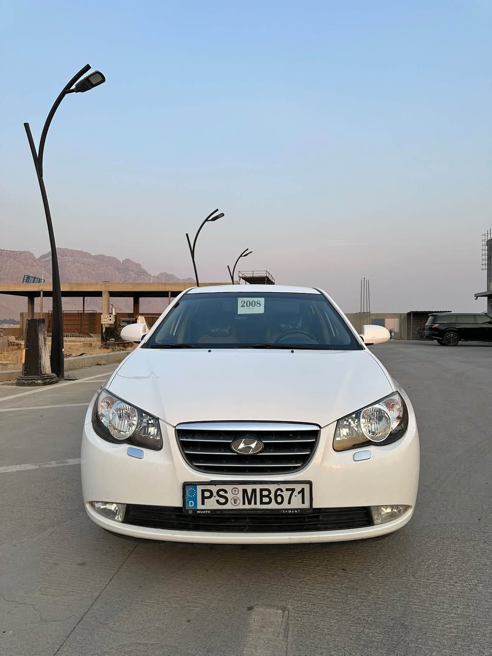 Avante 2008 brawa
ئاڤانتی ٢٠٠٨ براوە
بێ کۆد 
مەکینە مەڕخوب دکشن بەرز
گێڕو مەکینە ی بەشەرت 
تەقەو رەقەی بەشەرت 
خایسی نییە
کەڤەری نەگۆڕاوە
سەخفی بێ بۆیاخە 
ویل گەورە 
ئاوینە شەفت 
کوشن جڵد و هیتەر 
لایت بیلاد رەشە
زۆر زۆر پاک و خاوینە 
پێویست بە وەسف ناکات وێنەکان خۆی ئەدوێت
شوێن رانیە 
٥٣ مامەڵەیەکی برایانە 
***********
