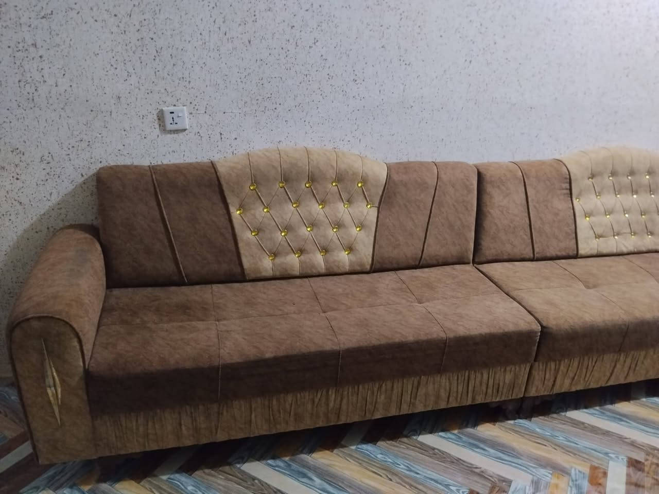 تخم ديوانية • ٩ قطع • نضيف