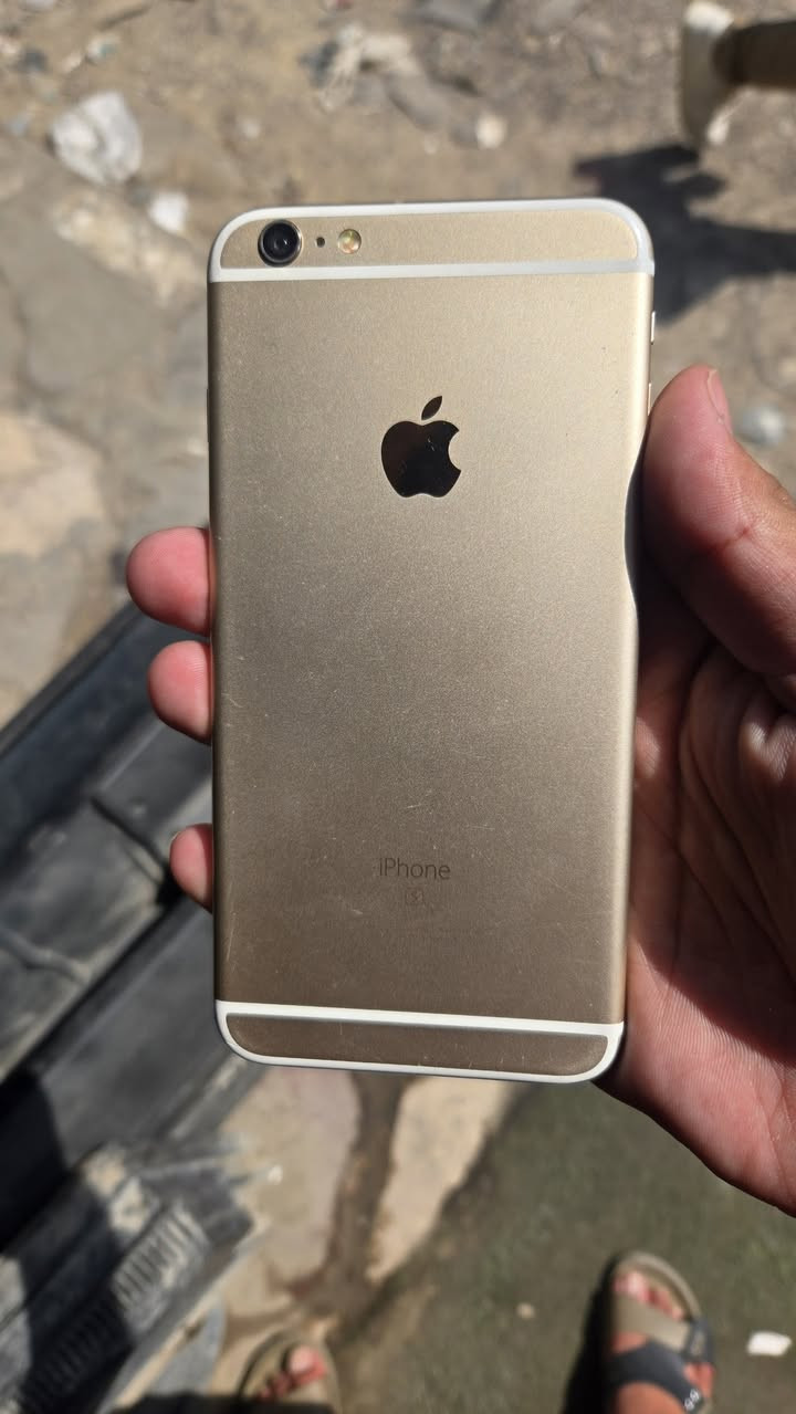 ايفون 6s بلس
حديث كلة شغال حتة يوتيوب يشتغل جميع برامج 
تحديث مالة  ios15.8.8
ذاكرة 64
جهاز امبل فقط بطارية 
للبيع سعرة 60 الف 
للتواصل رسلنس واتساب 
***********
عنوان ناصرية مركز
