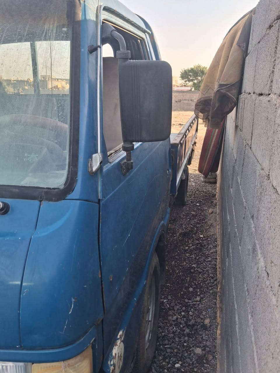 السلام عليكم بنكو مديل ٩٤ تك قمارة بدون راعي ابيع كوم حديد عنواني بغداد حي البتول قرب الجسر الفرنسي السعر ٢٥ وبيها مجال للشراي   ***********  اتصال فقط هذا رقم راعيها
