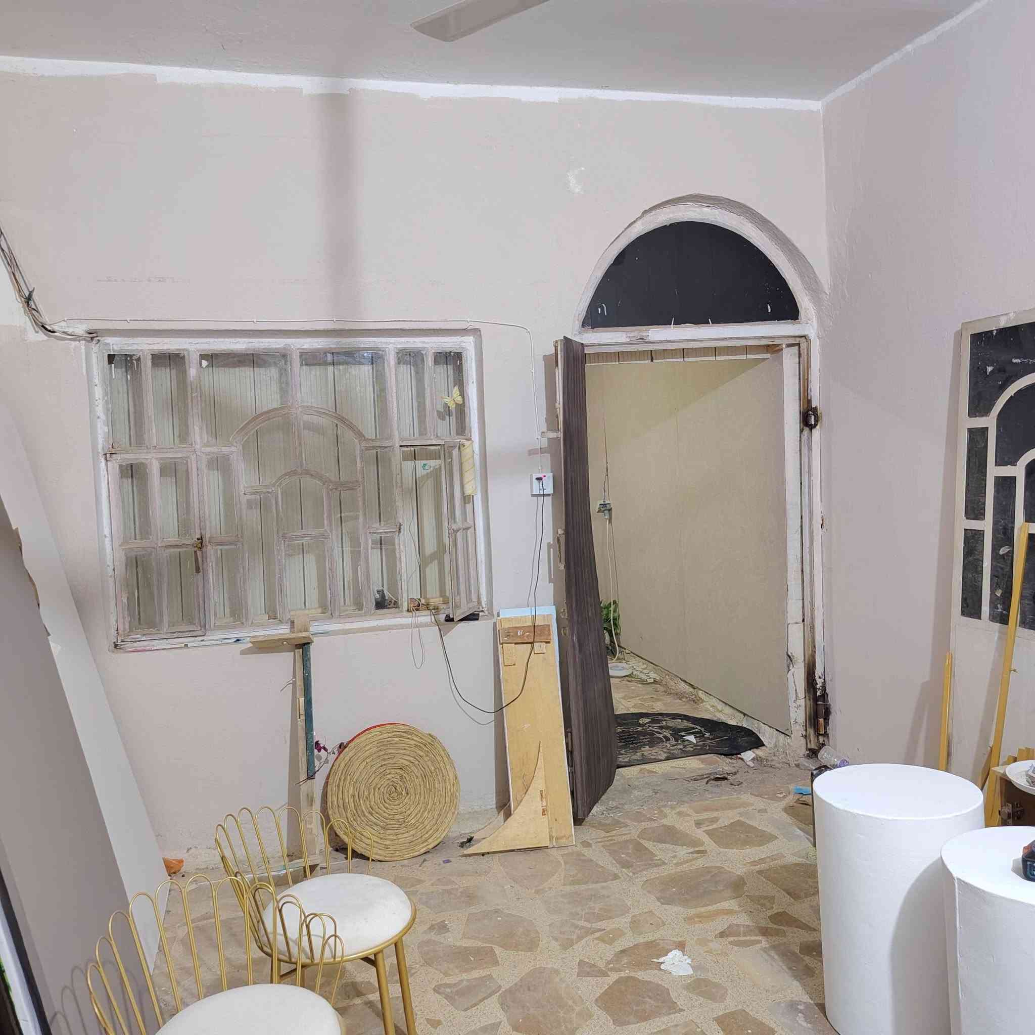 بيت للايجار • صوب شاميه • مكيف طباخ ثلاجه