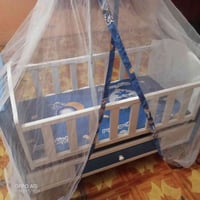 كاروك أطفال • واسط قضاء الحي • للبيع