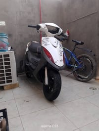 حبايب السعر 200  دراجه ماكس عدله  عاطله!!  عطله خليت بلك سن جبير بل كو...