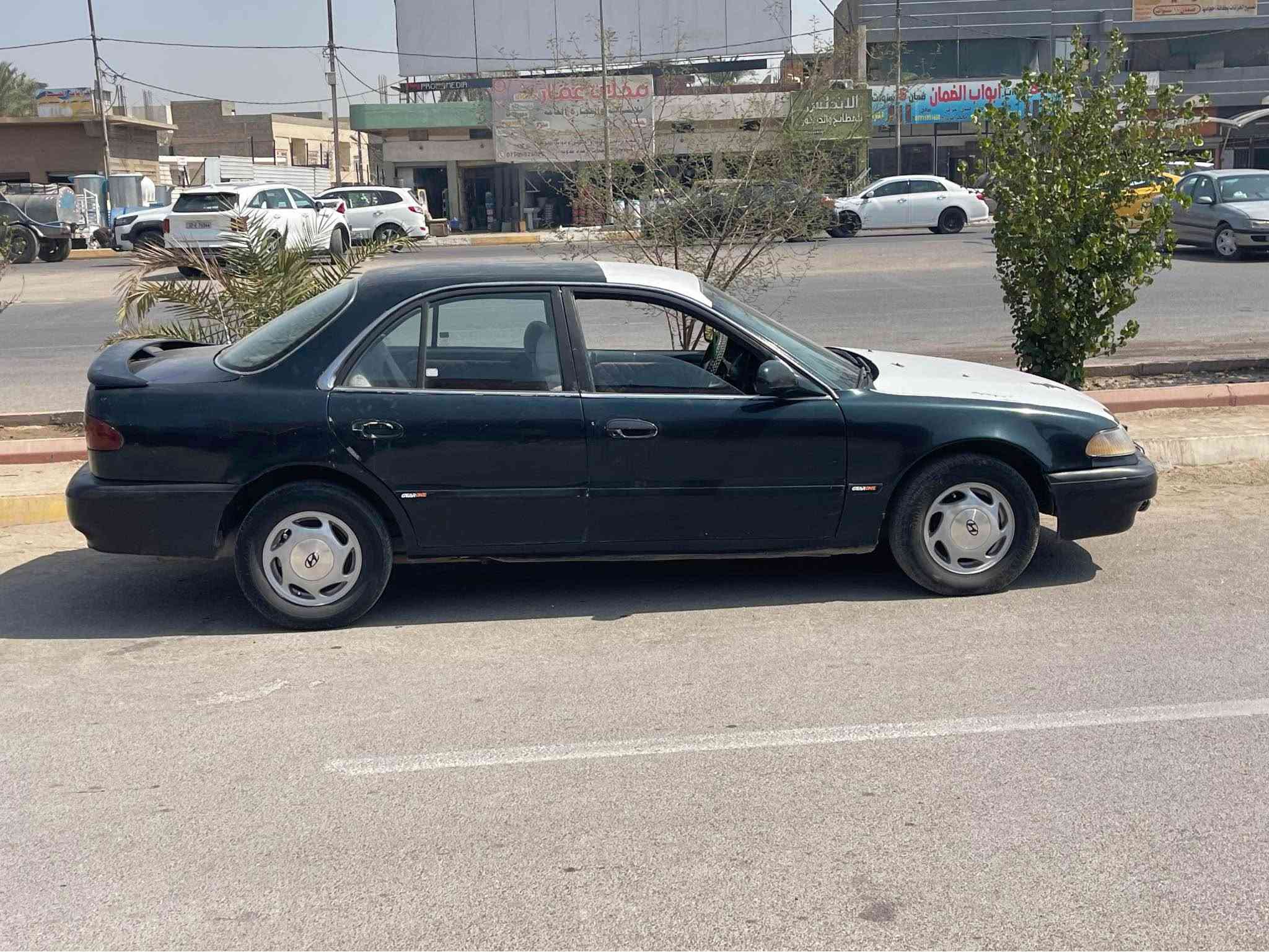 سوناتا 1994
كير اوتو مكينه مفتوح 
رقم بغداد الجديد دولي سنويه2030
تبريد ثلج 
تخم تاير 
صدر امامي خلفي 
حداديه جديده
سياره كير ومحرك وتبريد شرط فقط كشرها بي ملاحضات
سعرها 28 
مكاني بعقوبه المفرق 
اني مكلف بلنشر 
اتصل على الرقم للاستفسار
*********** Singapore
